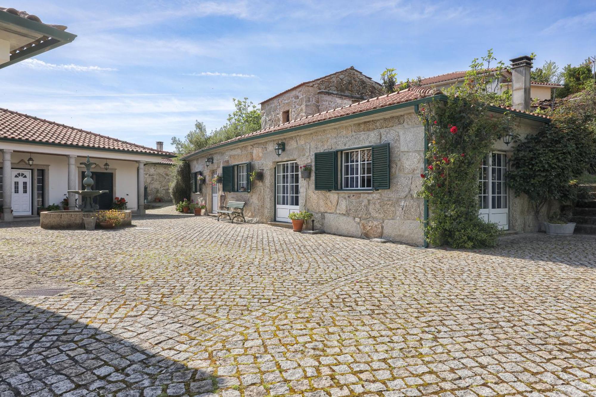 Charming Granite Cottage In Beautiful Surroundings Casal Diz Esterno foto
