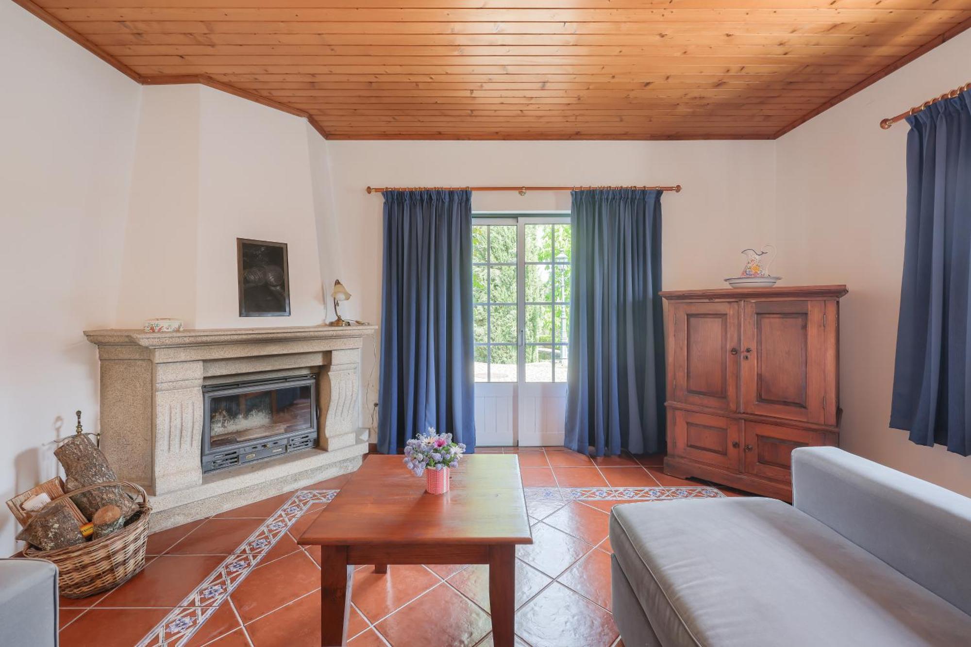 Charming Granite Cottage In Beautiful Surroundings Casal Diz Esterno foto